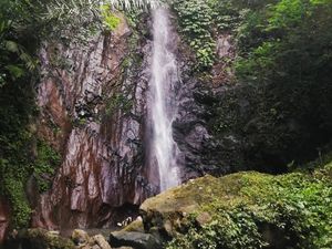Air Terjun Jagasatru dari 3 Sumber Mata Air, Pengunjung Bisa Melukat