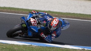 Seru! Saling Salip di MotoGP Australia, Alex Rins Juaranya