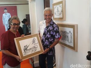 Ke Rumah Butet, Ganjar Diberi Sketsa Macan Ngerem Keserakahan