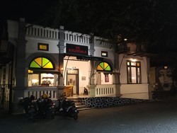 Yuk Nongkrong di Kafe De Koloniale Kota Blitar yang Simpan Peninggalan VOC