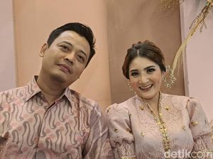 Suasana Acara Akad Nikah Kiki Amalia dan Agung Nugraha Suasana Acara Akad Nikah Kiki Amalia dan Agung Nugraha