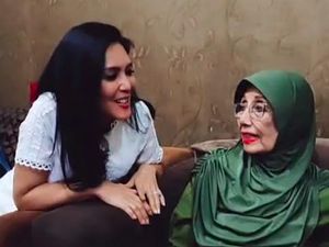 Kesadaran Nani Wijaya Berkurang tapi Masih Bisa Merespons Kesadaran Nani Wijaya Berkurang tapi Masih Bisa Merespons