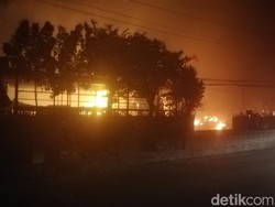 Pabrik Kayu di Kota Pasuruan Terbakar