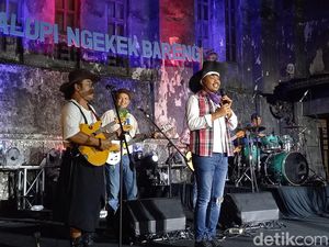 29 Tahun Pecas Ndahe Berkarya: Lintas Kampus-Kampung hingga Moncer di TV