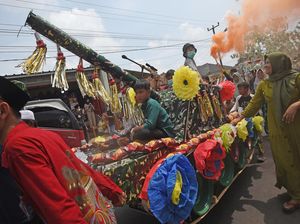 Potret Parade Perayaan Maulid Nabi di Serang Potret Parade Perayaan Maulid Nabi di Serang