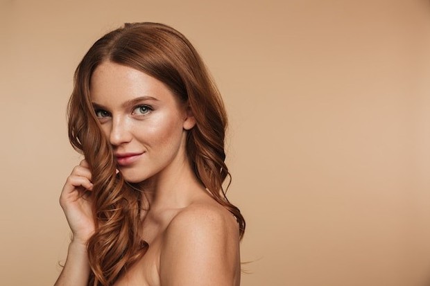 Rambut Rambut dapat mempertahankan aroma parfume tahan lama ditubuh