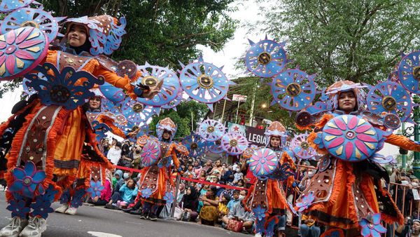 Semarak Jogja Fashion Carnival 2022 di Malioboro