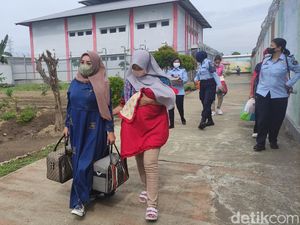 Napi yang Melahirkan di Rutan Perempuan Surabaya Bebas Napi yang Melahirkan di Rutan Perempuan Surabaya Bebas