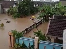 Update Banjir Blitar: 13 Titik Terendam, 1 Longsor-1.180 KK Terdampak
