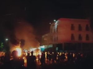 Detik-detik Casis Gagal Seleksi TNI AD di Manokwari Bikin Rusuh di Jalanan Detik-detik Casis Gagal Seleksi TNI AD di Manokwari Bikin Rusuh di Jalanan