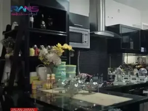 Gaya Tatanan Dapur Rumah Soimah di Jogja dan Jakarta