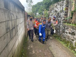 1 Siswa SMP Terakhir yang Hanyut di Curug Kembar Bogor Ditemukan Meninggal