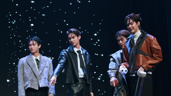 Nggak Bisa Move On dari Konser F4 Thailand di Jakarta