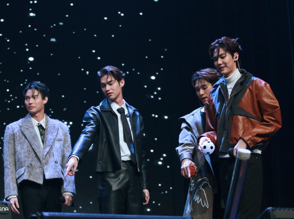Nggak Bisa Move On dari Konser F4 Thailand di Jakarta Nggak Bisa Move On dari Konser F4 Thailand di Jakarta