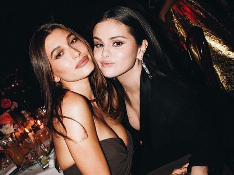 Hailey Bieber dan Selena Gomez