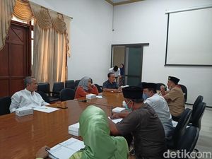 Surat Edaran SMPN 6 Ponorogo Soal Dana Pembangunan Masjid Rp 1,5 Juta Dicabut Surat Edaran SMPN 6 Ponorogo Soal Dana Pembangunan Masjid Rp 1,5 Juta Dicabut