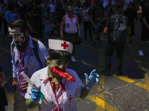 Hii Ngeri.. Ada Zombie Berkeliaran di Jalanan Chile