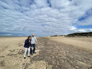 Peneliti Temukan Jejak Kaki Kuno di Inggris, Berusia Lebih dari 8.000 Tahun