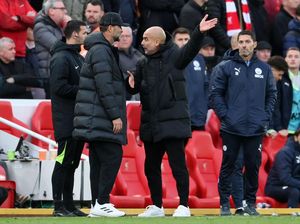Guardiola Bilang Wasit Bela Liverpool, Klopp: Wow!