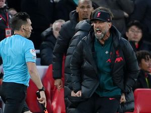 Momen-momen Liverpool vs Man City: Gol Foden Dianulir-Klopp Diusir Momen-momen Liverpool vs Man City: Gol Foden Dianulir-Klopp Diusir