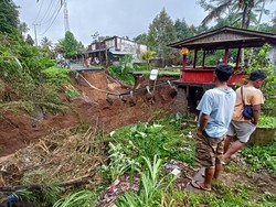 Jembatan Yeh Kajang Putus, Jalur Marga-Baturiti Tabanan Lumpuh Total