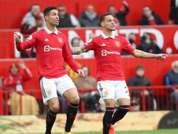 Lebih Tajam Dong, MU!