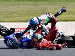 Detik-detik Alex Marquez Seruduk Jack Miller di MotoGP Australia