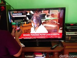 Ibu Brigadir J Heran Lihat Kelopak Mata Putri Candrawathi