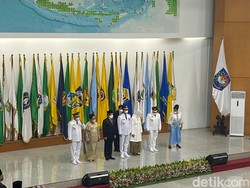 Lantik Pj Bupati Yapen dan Pj Bupati Tolikara, Tito Sampaikan Pesan Khusus