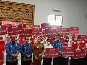 Pemkab Salurkan Beasiswa ke 35 Guru PAUD di Tulang Bawang Lampung