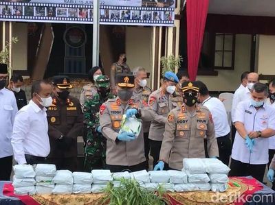 Penampakan 41,4 Kg Sabu yang Dimusnahkan Teddy Minahasa, Lalu Sisanya Dijual