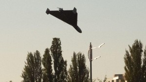 Panas! Drone Kamikaze Iran Serang Pangkalan Pesawat Intai AS di Bahrain