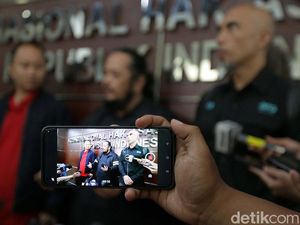Paguyuban Suporter: PSSI-Polisi Harus Tanggung Jawab atas Tragedi Kanjuruhan Paguyuban Suporter: PSSI-Polisi Harus Tanggung Jawab atas Tragedi Kanjuruhan