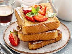 Resep French Toast Stroberi yang Lembut Legit untuk Sarapan Praktis