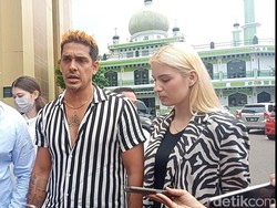 Robby Shine Serahkan Bukti Rekaman Dugaan Penghinaan Billy Syahputra