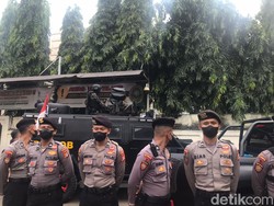 Putri Candrawathi Diadili, Ferdy Sambo Dibawa ke Rutan Mako Brimob