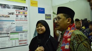 Terinspirasi dari Sebuah Hadits, Nabilah Teliti Lalat sebagai Antikanker