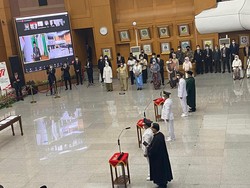 Jabatan Berakhir, Anies Resmi Diberhentikan dengan Hormat dari Gubernur DKI