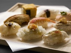 Keren! Jepang Kini Kembangkan Sushi yang Aman Dikonsumsi Ibu Hamil