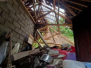 Korban Tewas Tertimbun Longsor di Tabanan Dalam Posisi Tidur-Berselimut