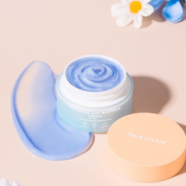 TRUE TO SKIN Azulene Oat Barrier Moisturizer Cream / foto: Shopee.co.id TRUE TO SKIN Azulene Oat Barrier Moisturizer Cream