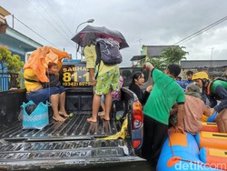 600 KK di Sutojayan Blitar Terdampak Banjir, Lebih dari 170 Orang Mengungsi