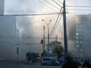 Asap Penuhi Kota Kyiv Usai Diserang Drone Kamikaze