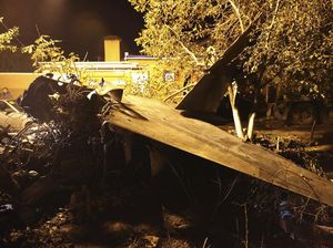 Detik-detik Pesawat Tempur Rusia Su-34 Jatuh ke Permukiman Detik-detik Pesawat Tempur Rusia Su-34 Jatuh ke Permukiman