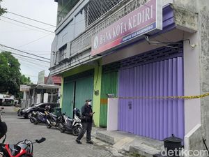 BPR Kota Kediri Dirampok, Pegawai Sempat Dilakban BPR Kota Kediri Dirampok, Pegawai Sempat Dilakban