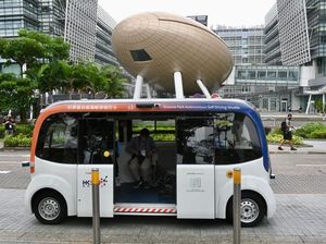 Bus Listrik Ajaib Ini Mondar-mandir di Taman Sains Hong Kong