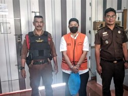 Eks Kades Sukabumi yang Buron Sempat Jualan Mi Ayam di Tasik