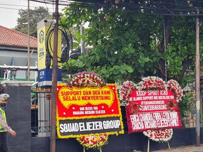 Dukungan untuk Bharada E Jelang Sidang Perdana