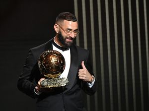 Benzema Sebut Zidane dan Ronaldo di Pidato Ballon dOr 2022
