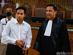 Bharada E Sampaikan Belasungkawa Sedalam-dalamnya bagi Yosua Bharada E Sampaikan Belasungkawa Sedalam-dalamnya bagi Yosua